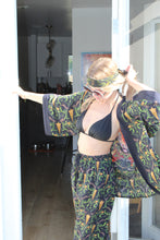 Load image into Gallery viewer, Hollywood Nights Kimono Jacket